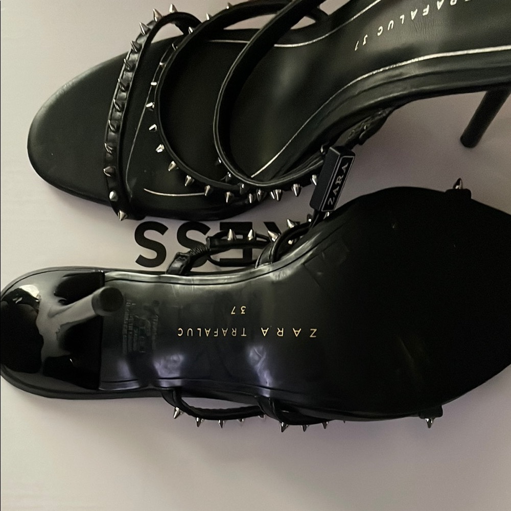 Zara Black Studded Heeled Sandals - Picture 4 of 4